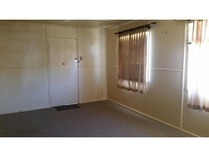 1 Mackie Street, Chinchilla QLD 4413