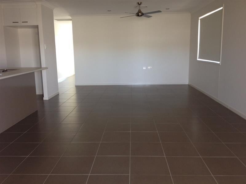 25 Bridgeman Parade, Chinchilla QLD 4413