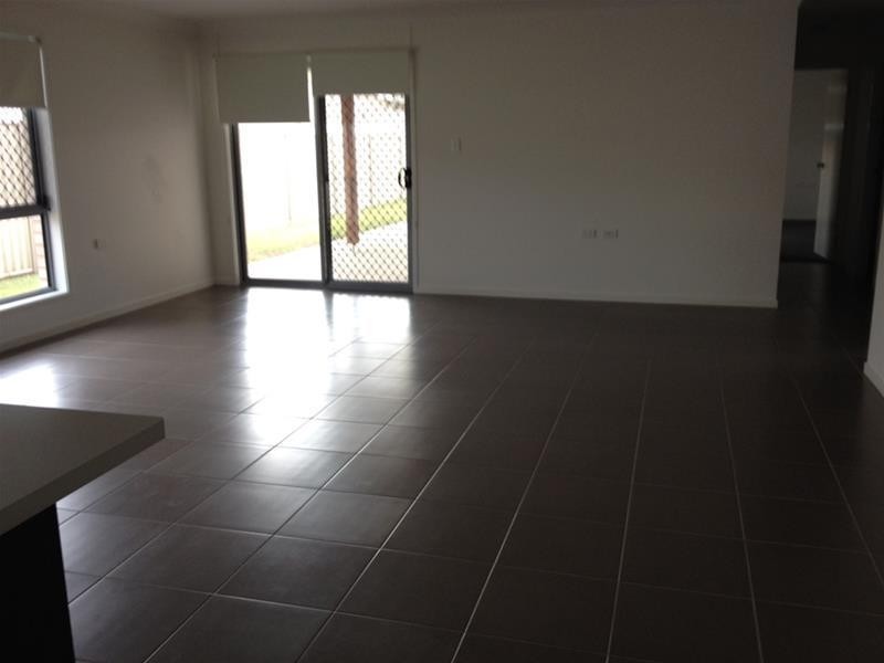 33 Gleeson Street, Chinchilla QLD 4413