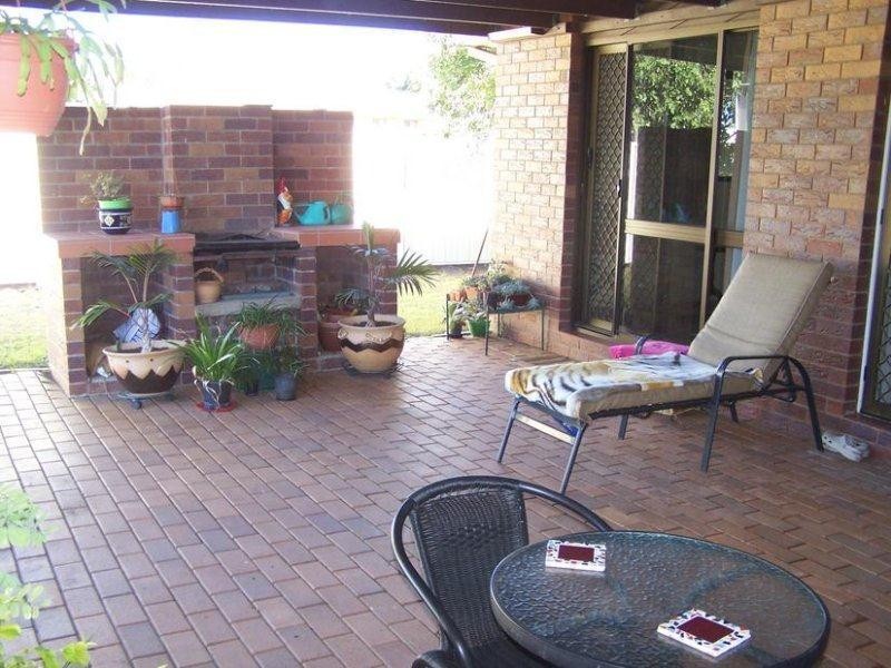 61 Hypatia Street, Chinchilla QLD 4413