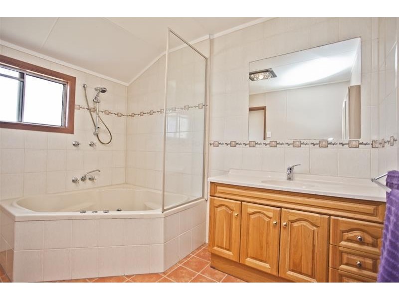 183 Burnt Bridge Road, Chinchilla QLD 4413