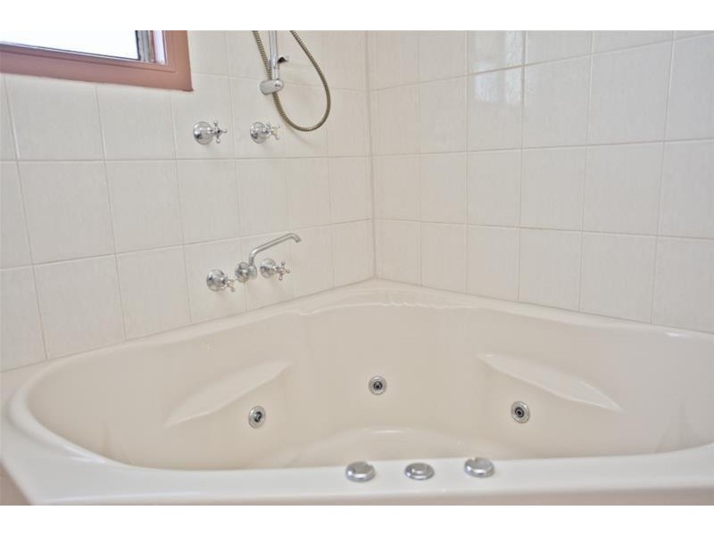 183 Burnt Bridge Road, Chinchilla QLD 4413