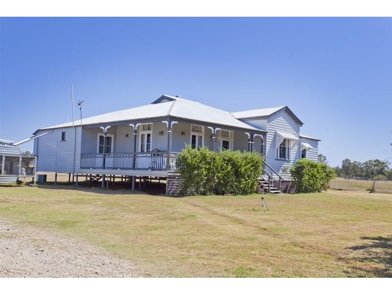 183 Burnt Bridge Road, Chinchilla QLD 4413