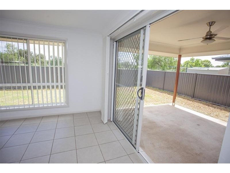 61 Sheridan Street, Chinchilla QLD 4413