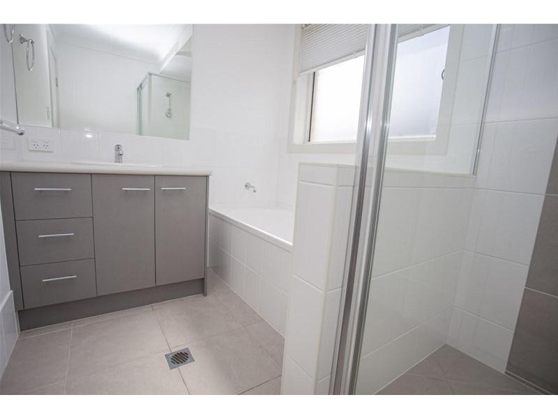 61 Sheridan Street, Chinchilla QLD 4413