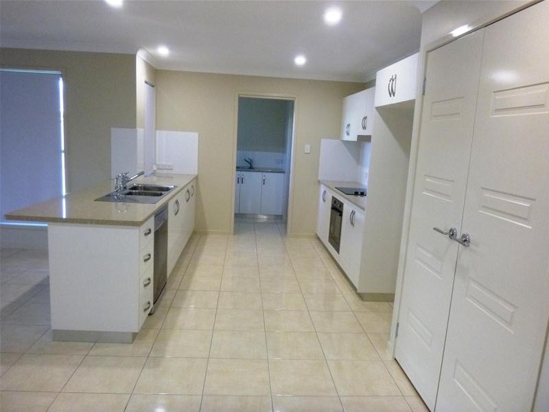 1/9 Dudley Street, Chinchilla QLD 4413