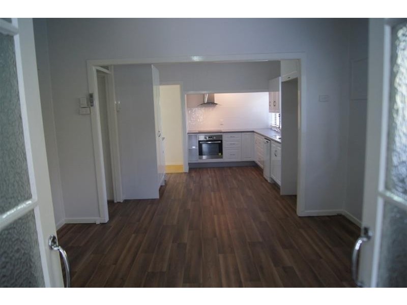 5 Atkins Street, Chinchilla QLD 4413