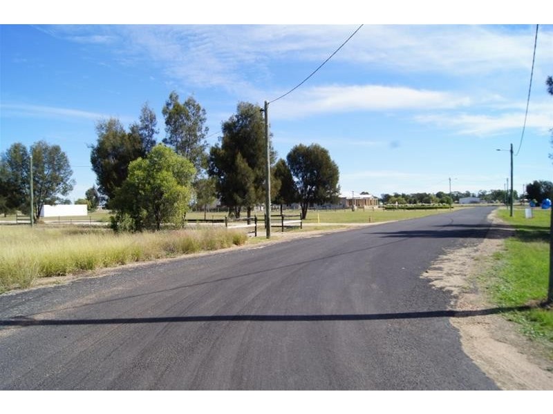 Lot 10 Cleverdon Court, Chinchilla QLD 4413