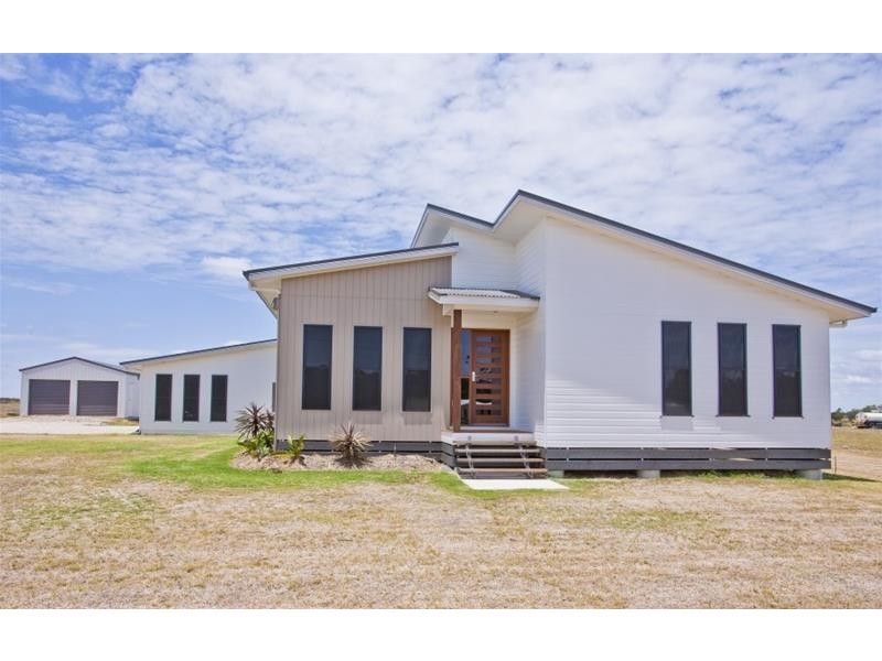 143 Ainsworth Street, Chinchilla QLD 4413