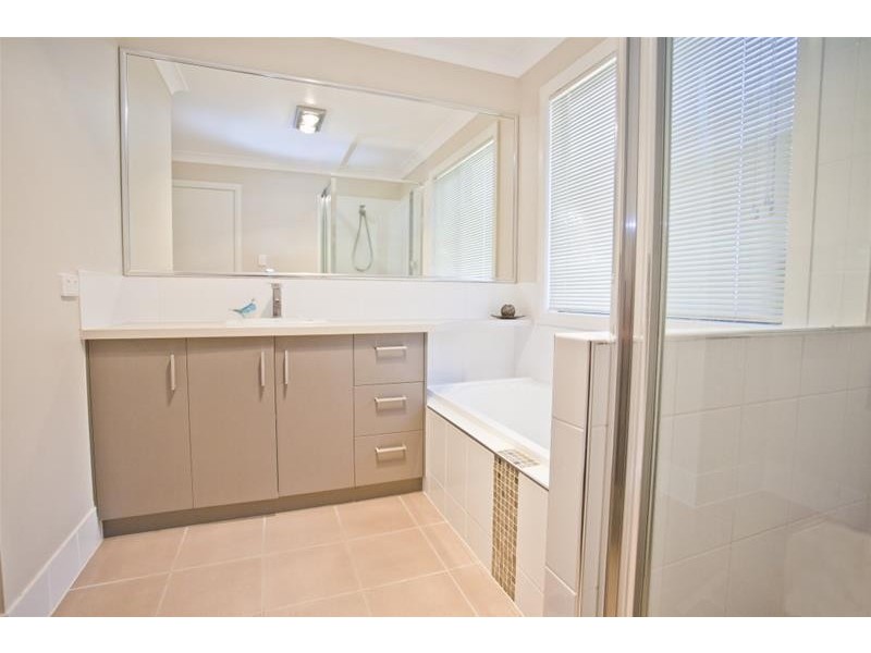 143 Ainsworth Street, Chinchilla QLD 4413