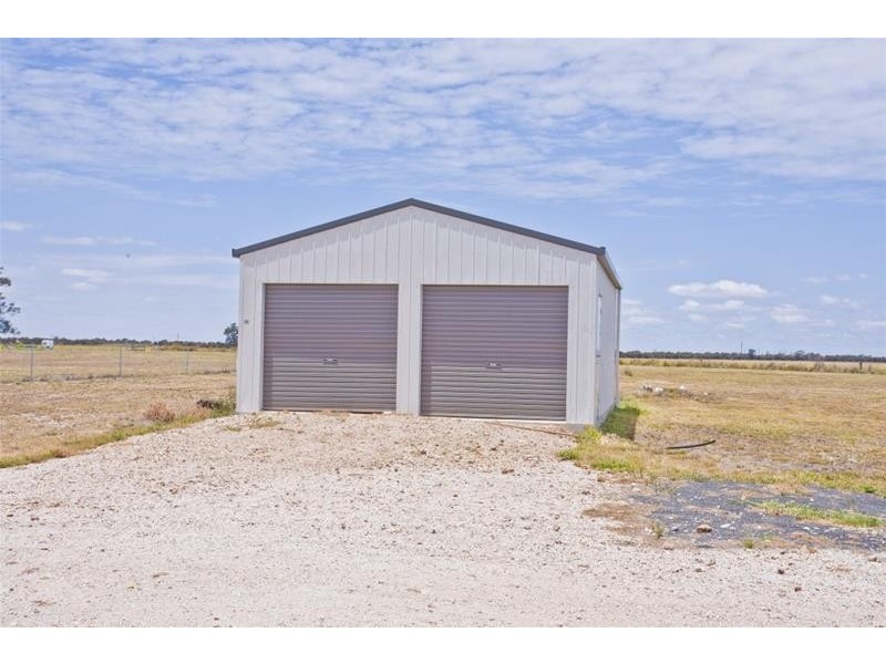 143 Ainsworth Street, Chinchilla QLD 4413