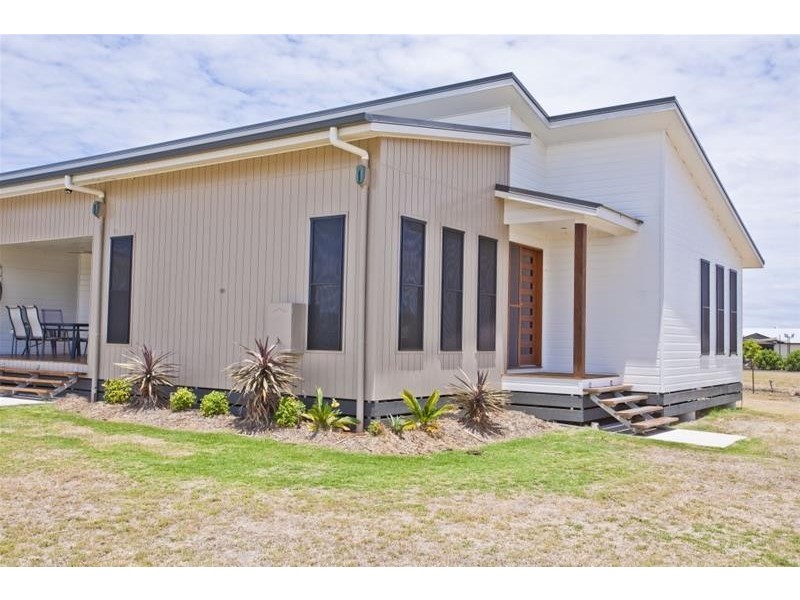 143 Ainsworth Street, Chinchilla QLD 4413