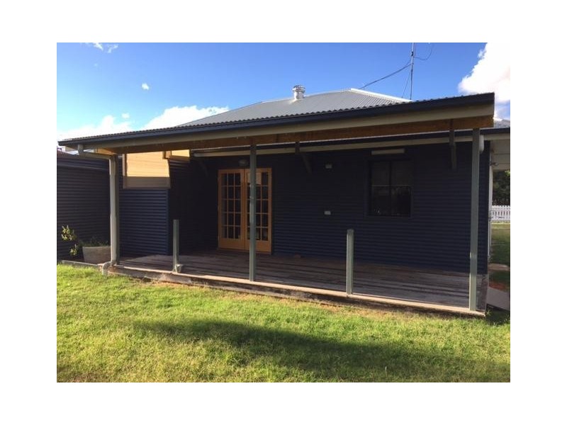 38 Condamine Street, Chinchilla QLD 4413