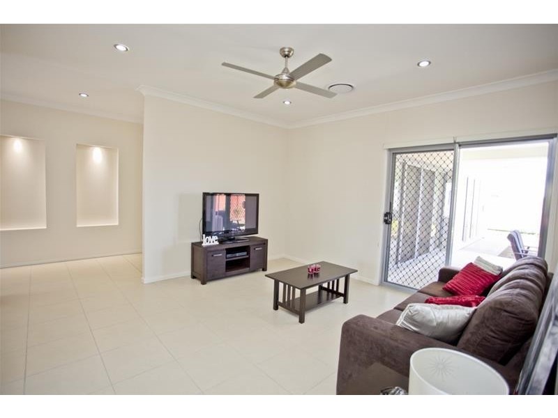 2 Bridgeman Parade, Chinchilla QLD 4413