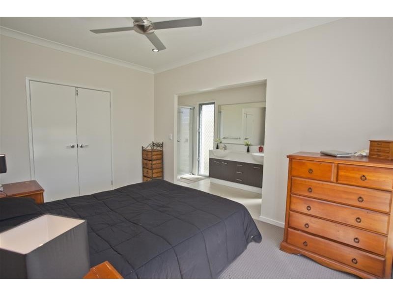 2 Bridgeman Parade, Chinchilla QLD 4413