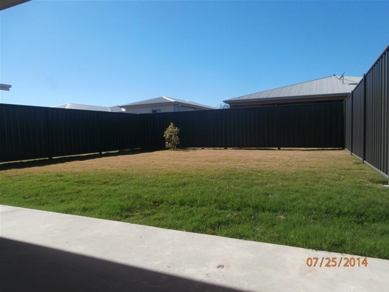 1/12 Hurse Street, Chinchilla QLD 4413