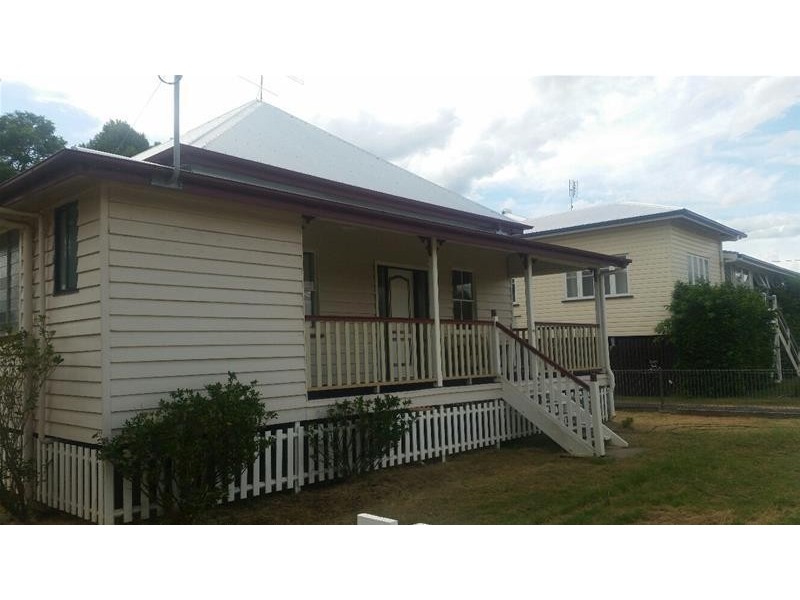 22 Claydon Street, Chinchilla QLD 4413