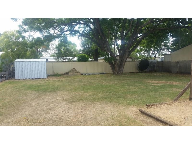 22 Claydon Street, Chinchilla QLD 4413