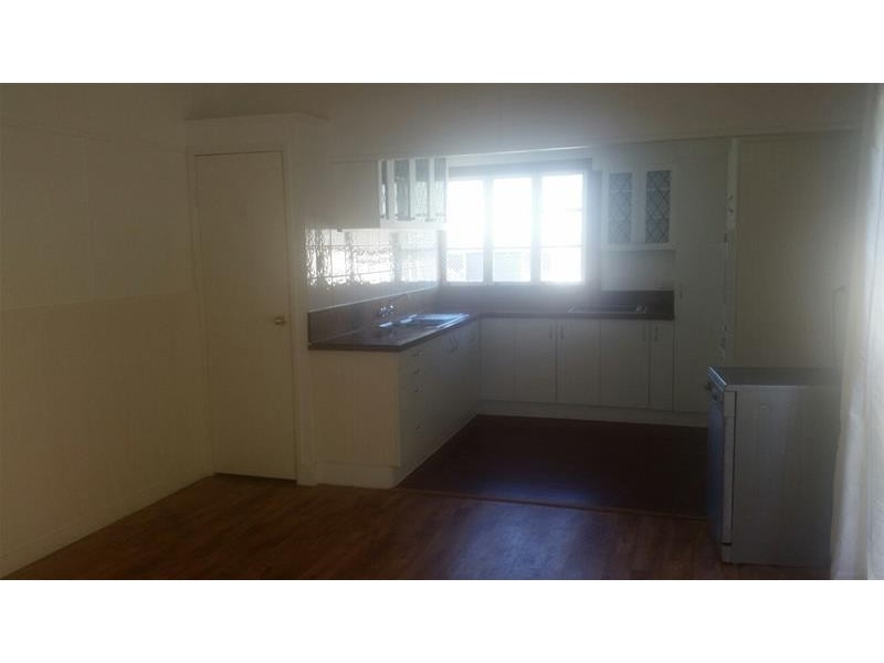 22 Claydon Street, Chinchilla QLD 4413