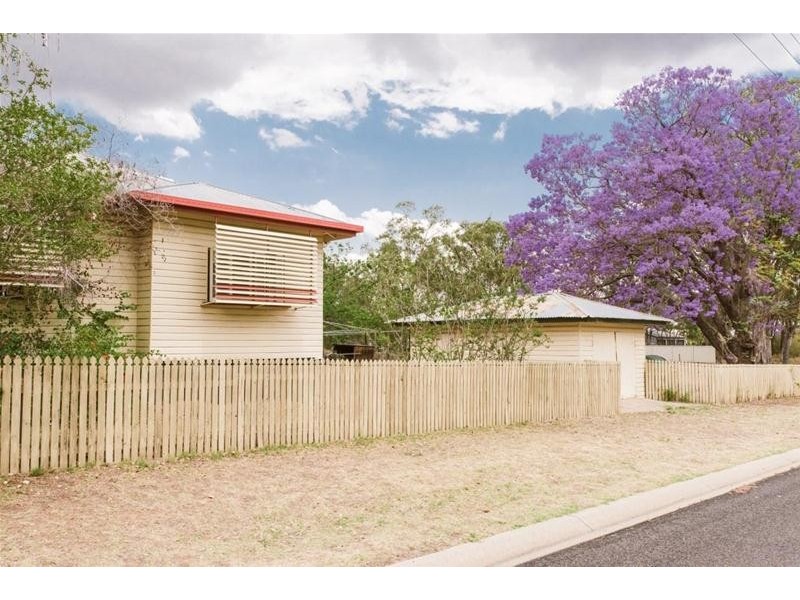 32 Helena Street, Chinchilla QLD 4413