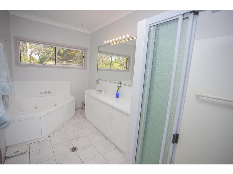 33  Atkins Street, Chinchilla QLD 4413