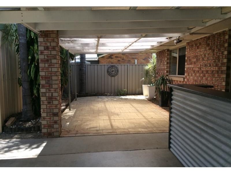 9 Heeney Street, Chinchilla QLD 4413