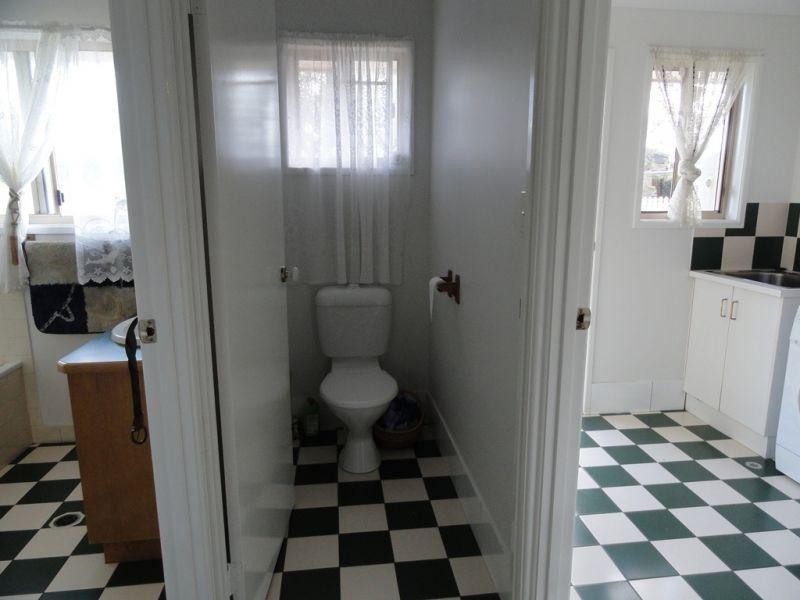 9 Heeney Street, Chinchilla QLD 4413