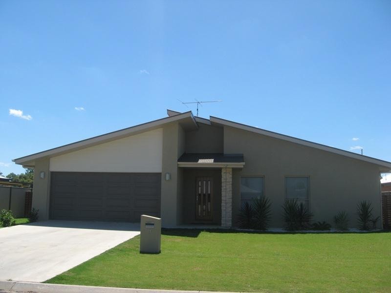 11 Cole Street, Chinchilla QLD 4413