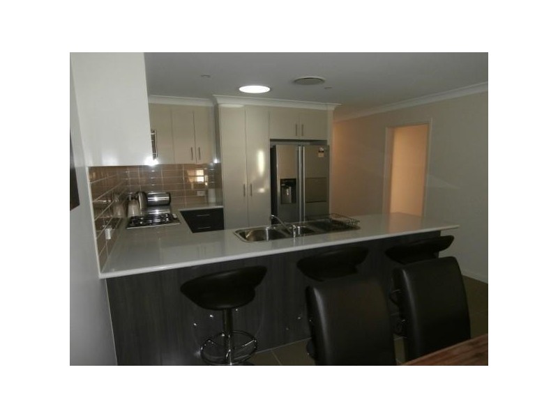 3 Hughes Avenue, Chinchilla QLD 4413