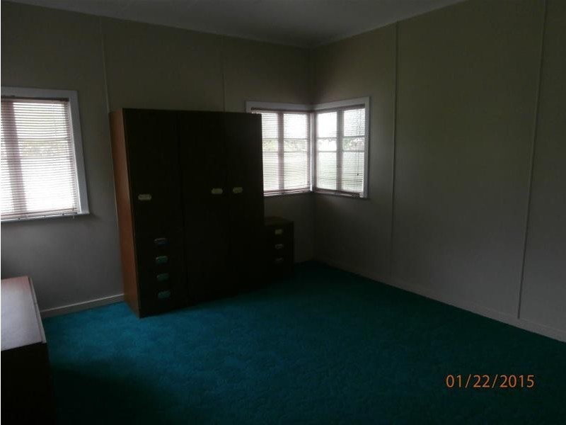 28 Barber Street, Chinchilla QLD 4413