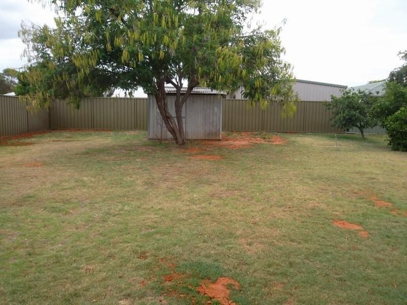 12 Warren Street, Chinchilla QLD 4413