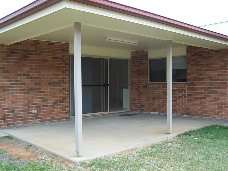 37 Pilkington Street, Chinchilla QLD 4413