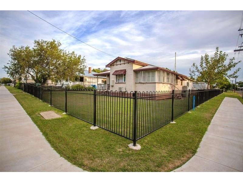 34 Hypatia Street, Chinchilla QLD 4413