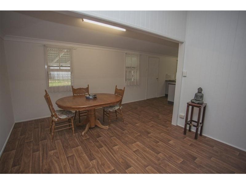 34 Hypatia Street, Chinchilla QLD 4413