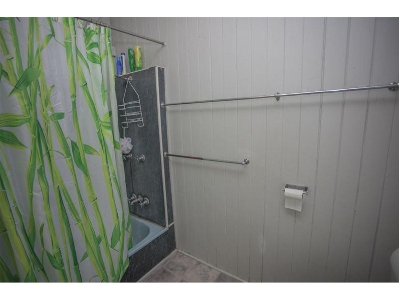 34 Hypatia Street, Chinchilla QLD 4413