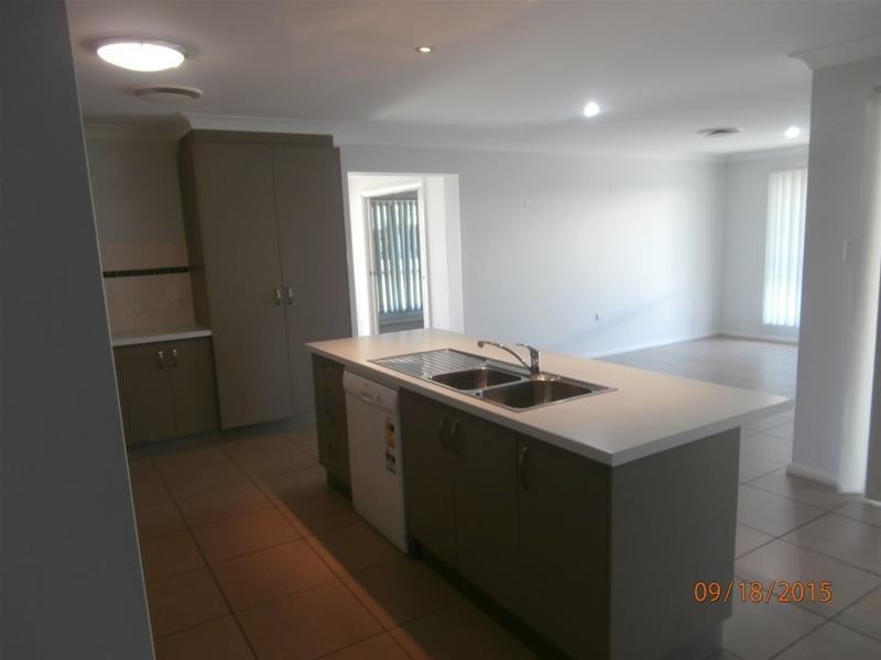 9 Sommerfeld Crescent, Chinchilla QLD 4413