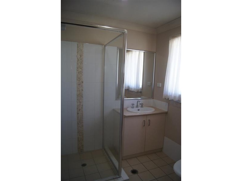 124 Zeller Street, Chinchilla QLD 4413