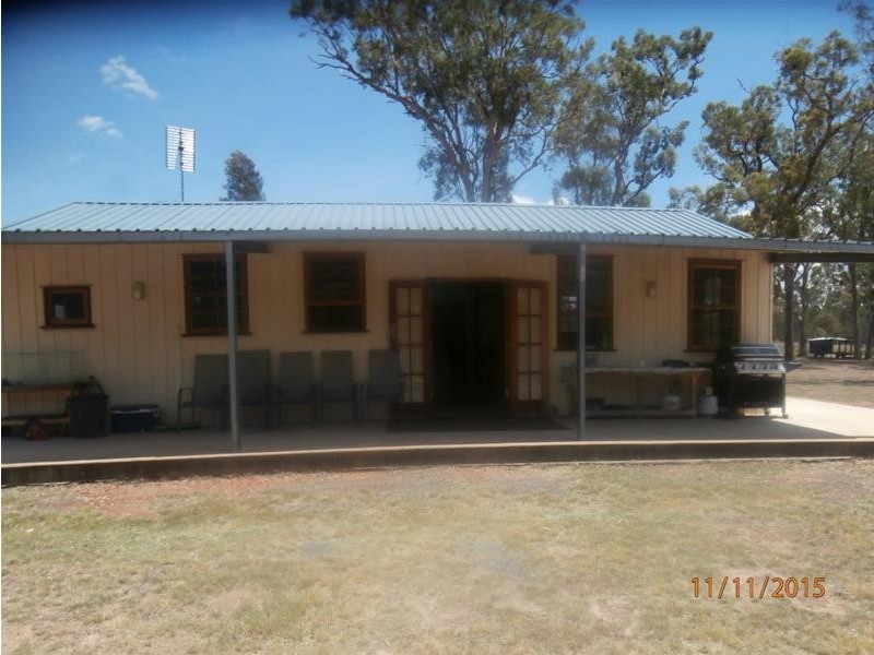 190 Phipps Road, Chinchilla QLD 4413