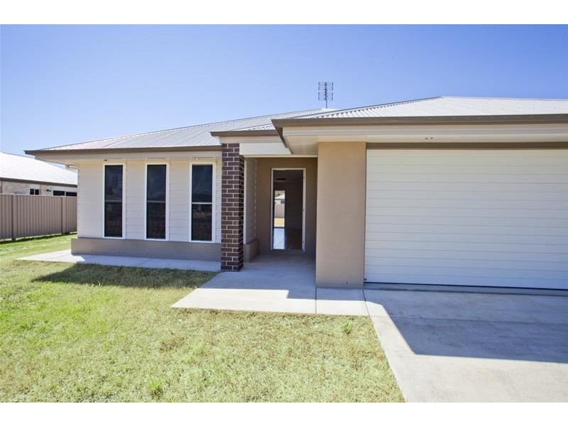 29 Price Street, Chinchilla QLD 4413