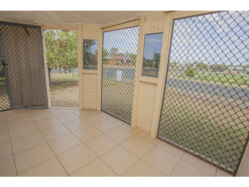 10 Park Street, Chinchilla QLD 4413