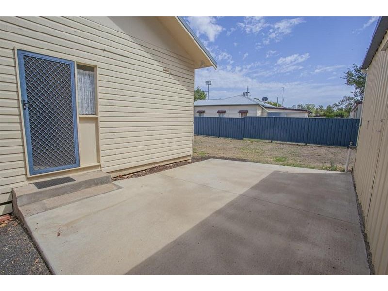 10 Park Street, Chinchilla QLD 4413