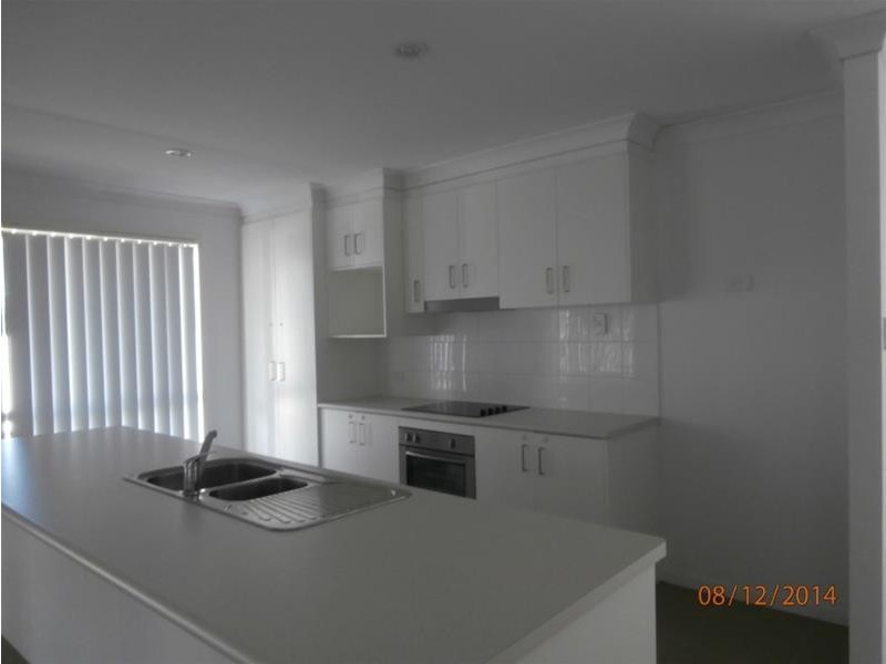 3 Lewis Street, Chinchilla QLD 4413