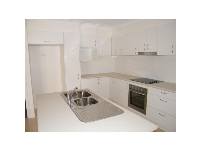 11 Sheridan Street, Chinchilla QLD 4413