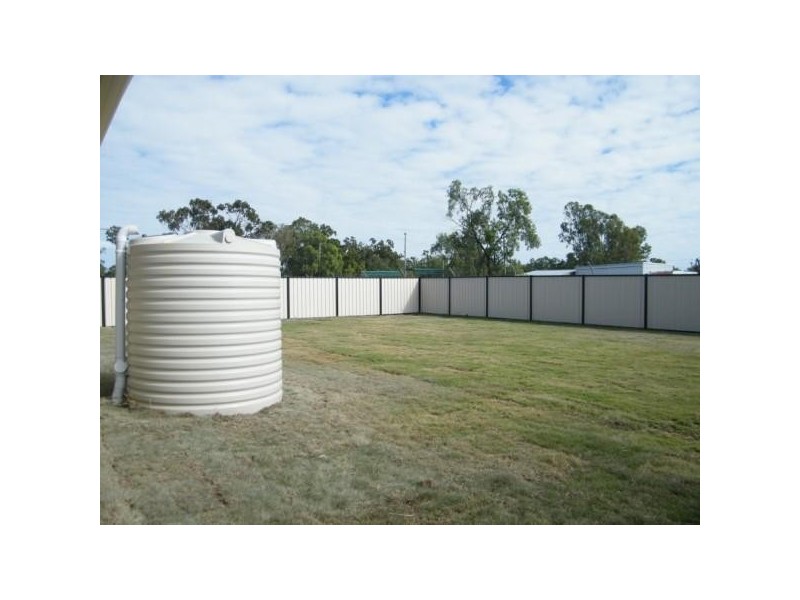 11 Sheridan Street, Chinchilla QLD 4413