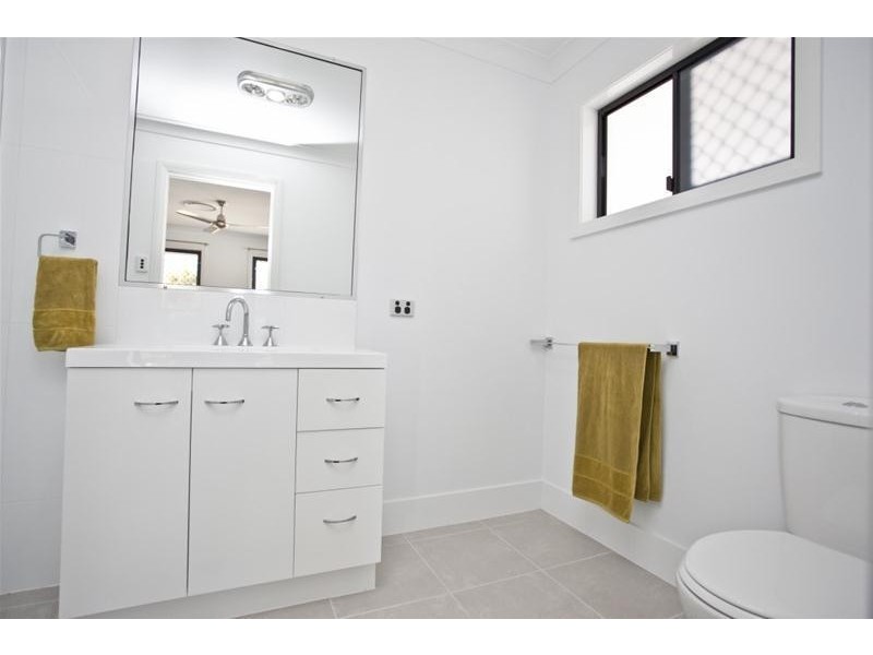 4 Birkett Street, Chinchilla QLD 4413