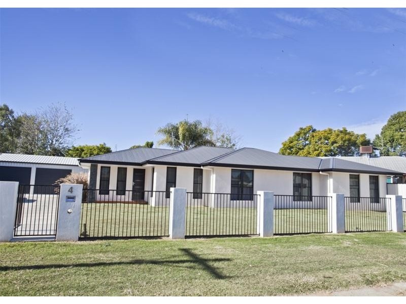 4 Birkett Street, Chinchilla QLD 4413