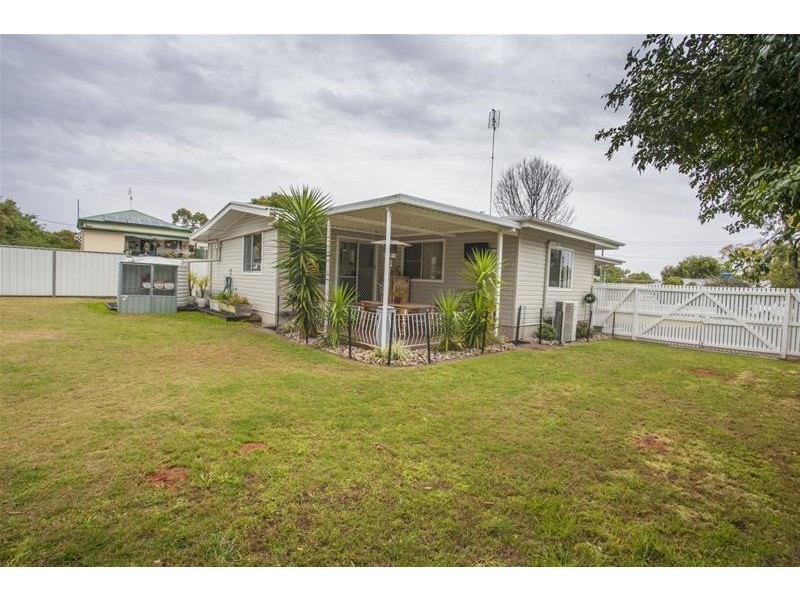 22 Birkett Street, Chinchilla QLD 4413