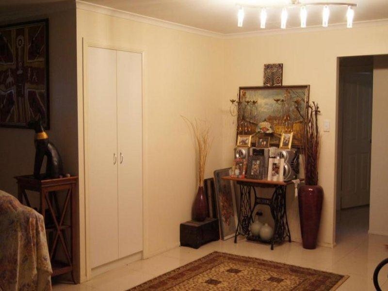 9 Downes Street, Chinchilla QLD 4413