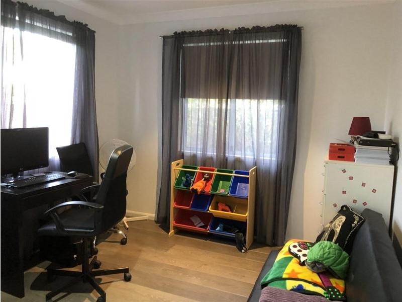 5 Skewis Street, Chinchilla QLD 4413