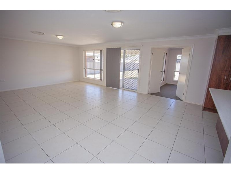 56 Sommerfeld Crescent, Chinchilla QLD 4413